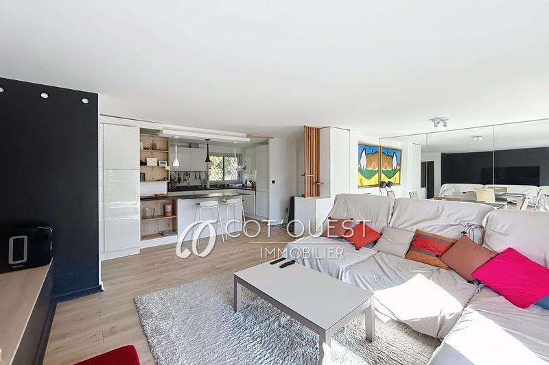 Appartement - 80 m² - 4 pièces