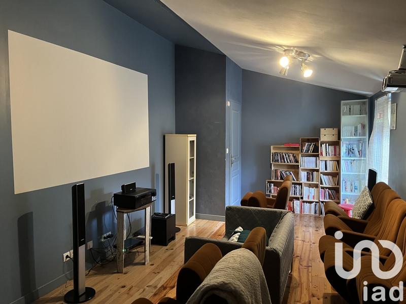 Maison - 320 m² - 8 pièces