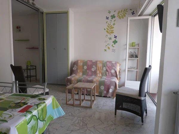 Appartement - 35 m² - 1 pièce