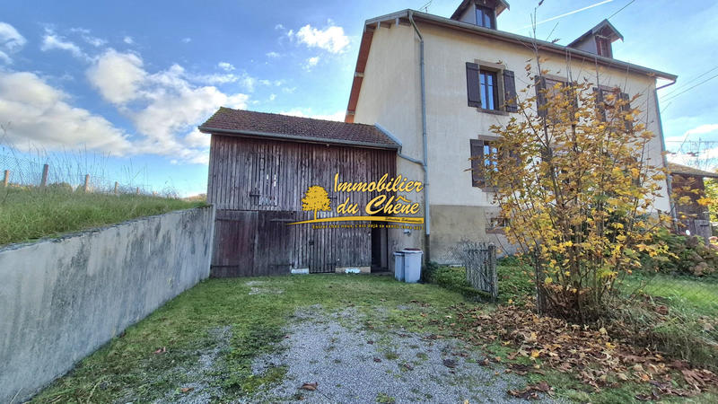 Maison - 96 m² - 7 pièces