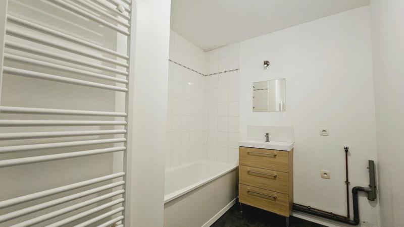 Appartement - 60 m² - 3 pièces