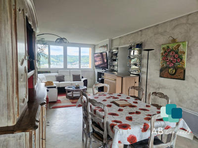 Appartement - 72 m² - 3 pièces