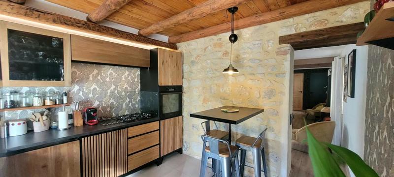 Maison - 140 m² - 5 pièces