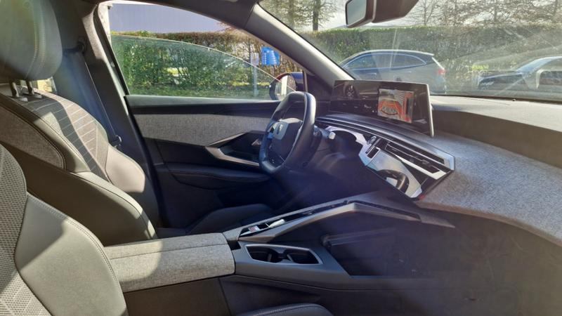 Peugeot 3008 Hybrid 136 e-Dcs6 Allure