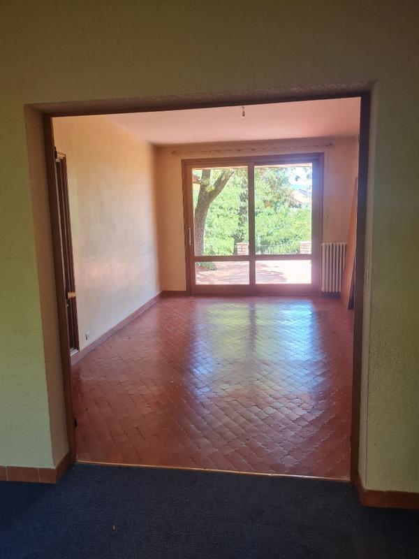 Maison - 185 m² - 7 pièces