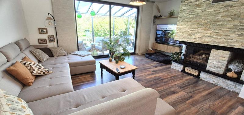 Maison - 95 m² - 5 pièces