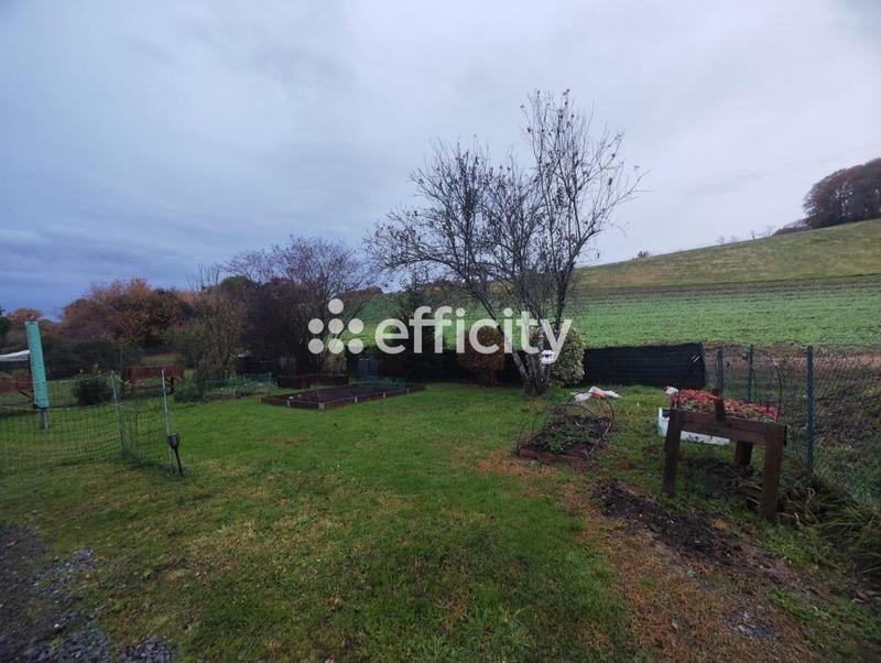 Pavillon - 210 m² - 8 pièces