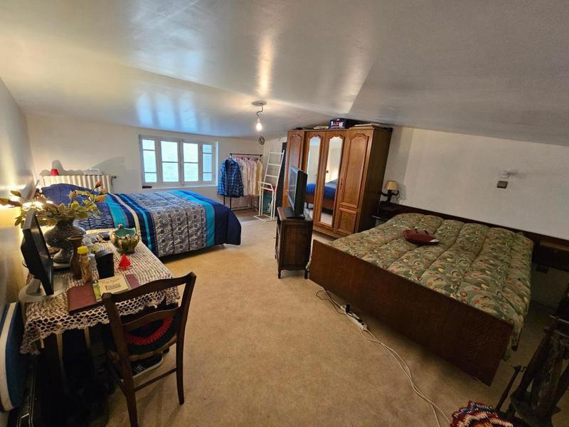 Maison traditionnelle - 88 m² - 4 pièces