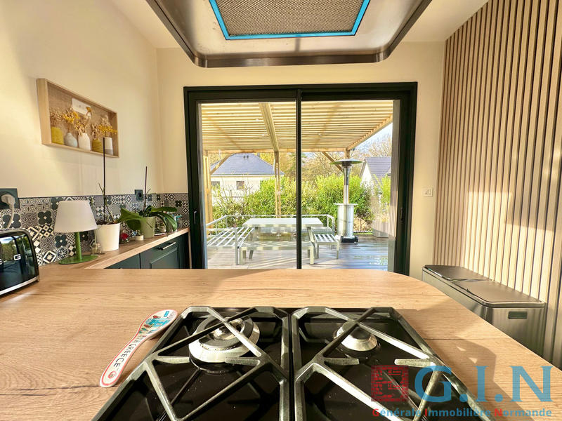 Maison - 130 m² - 7 pièces