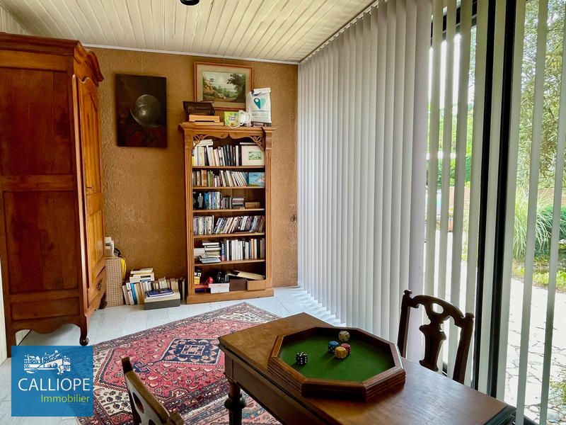 Maison - 208 m² - 8 pièces