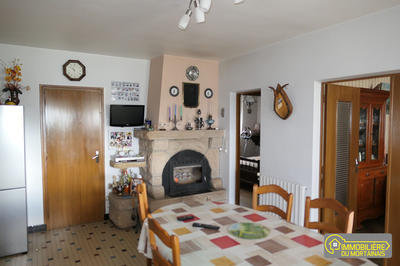 Maison - 99 m² - 7 pièces