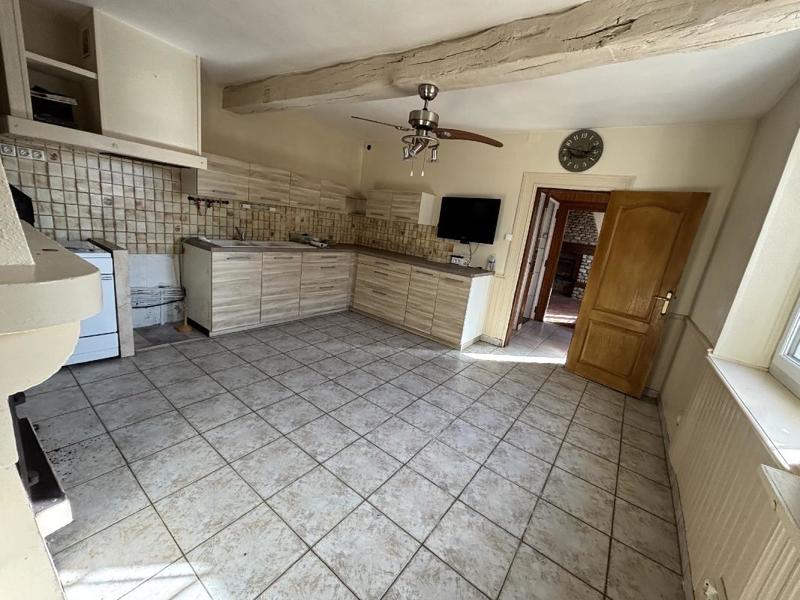 Maison ancienne - 300 m² - 2 pièces