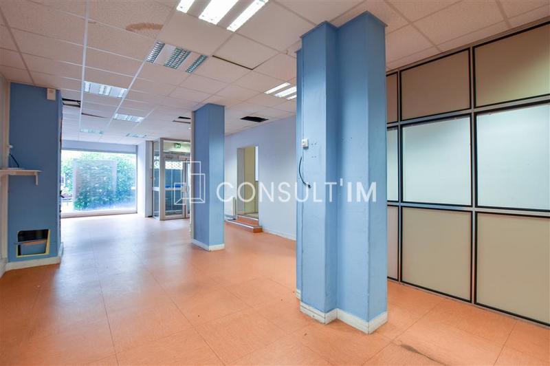 Local commercial - 287 m²