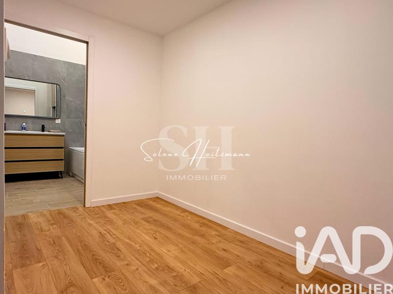 Appartement - 75 m² - 3 pièces