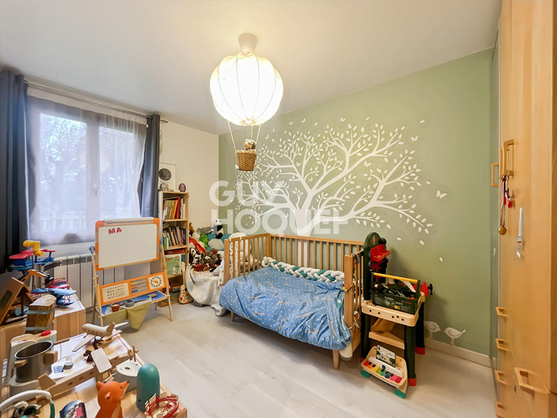 Maison - 102 m² - 5 pièces