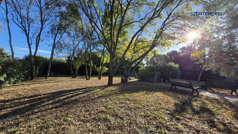 Villa - 366 m² - 12 pièces