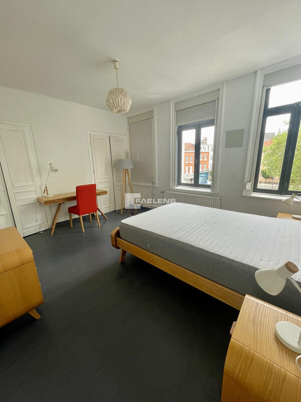 Appartement - 94 m² - 4 pièces