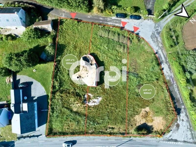 Terrain constructible - 832 m²