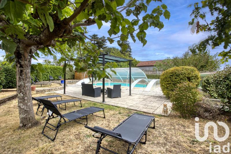 Maison - 550 m² - 20 pièces