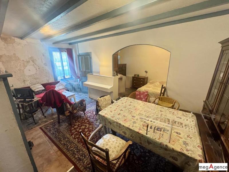 Maison - 104 m² - 3 pièces