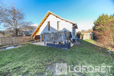 Maison - 103 m² - 5 pièces