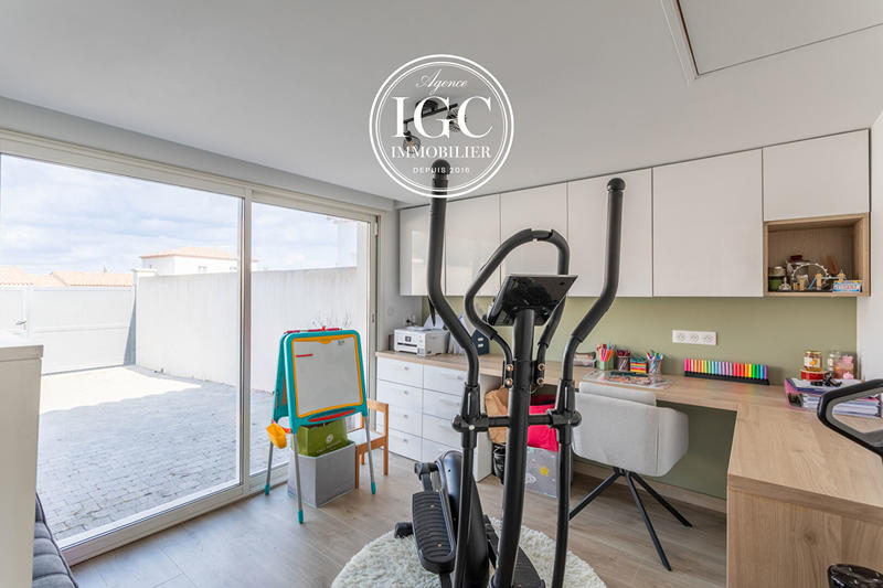 Maison - 110 m² - 5 pièces