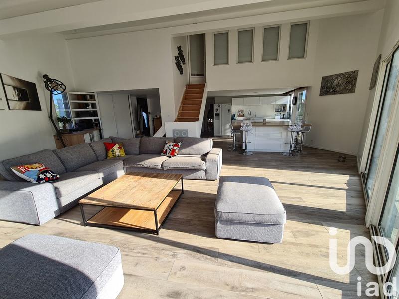 Maison - 145 m² - 5 pièces