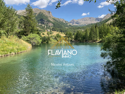 Propriété - 521 m² - 17 pièces