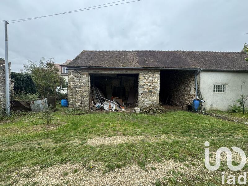 Maison - 233 m² - 9 pièces