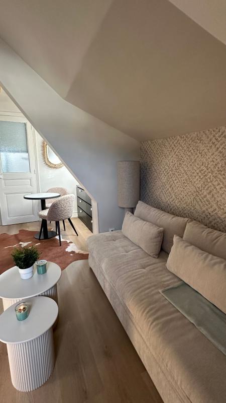 Studio - 14 m² - 1 pièce