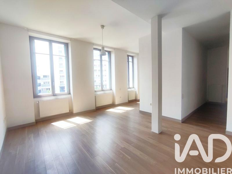 Appartement - 83 m² - 3 pièces