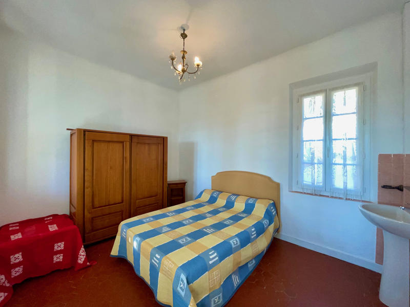 Maison - 200 m² - 4 pièces