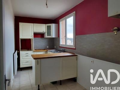 Appartement - 65 m² - 4 pièces