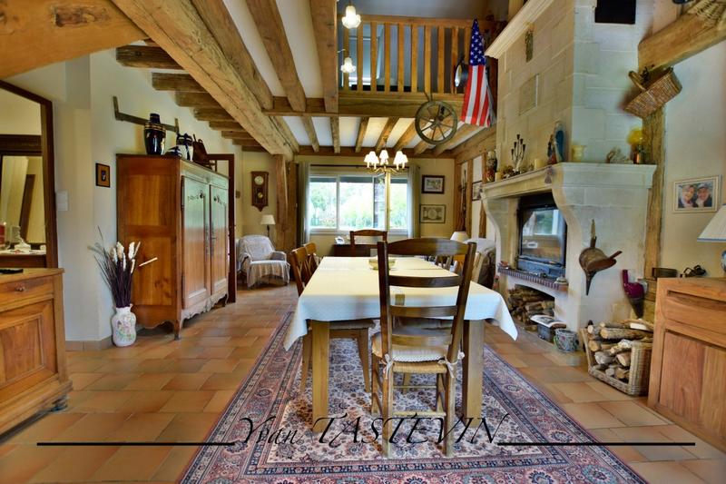 Propriété - 144 m² - 7 pièces