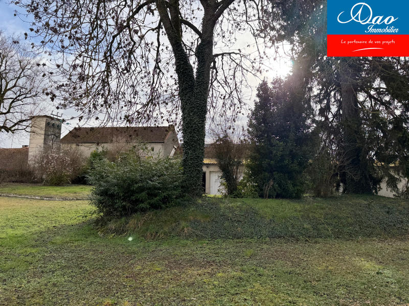 Maison - 240 m² - 9 pièces