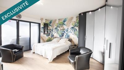 Villa - 160 m² - 9 pièces