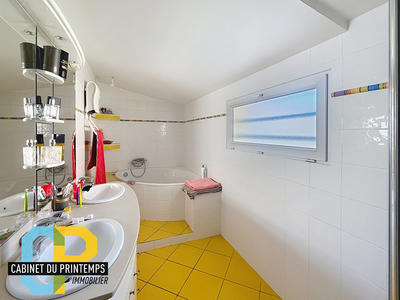 Maison - 135 m² - 6 pièces