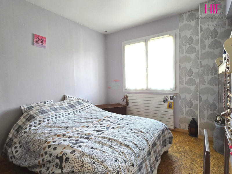 Maison traditionnelle - 110 m² - 7 pièces