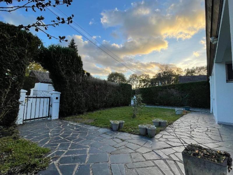 Maison - 94 m² - 5 pièces