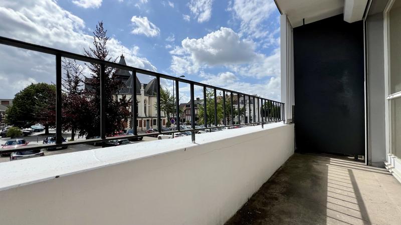 Appartement - 75 m² - 3 pièces