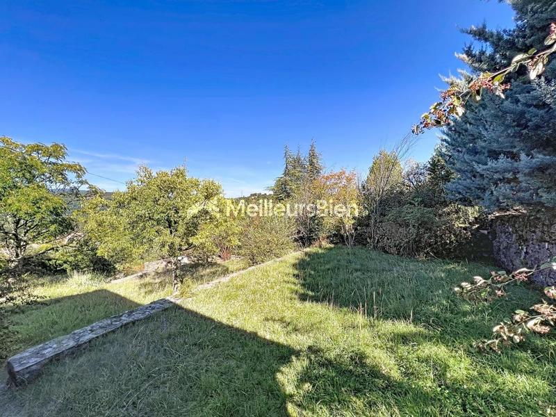 Maison - 148 m² - 9 pièces