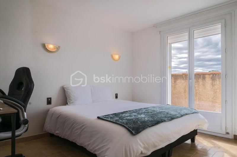 Maison traditionnelle - 176 m² - 7 pièces