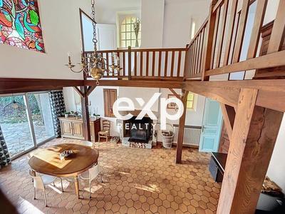 Maison - 158 m² - 6 pièces