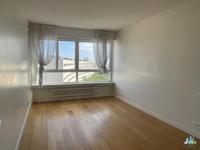 Appartement - 82 m² - 3 pièces