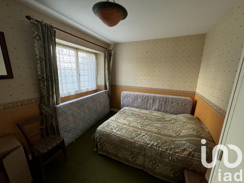 Maison - 195 m² - 10 pièces