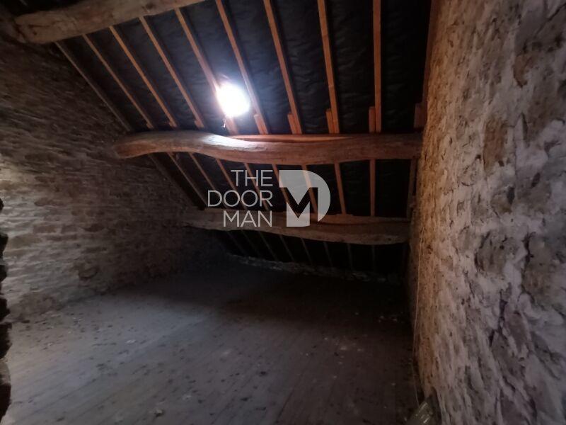 Maison - 244 m² - 6 pièces