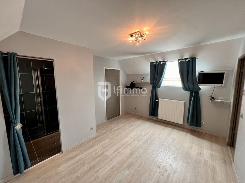 Pavillon - 133 m² - 6 pièces