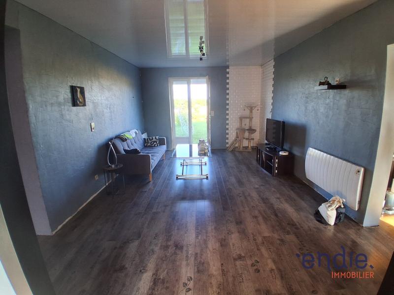 Maison - 162 m² - 9 pièces