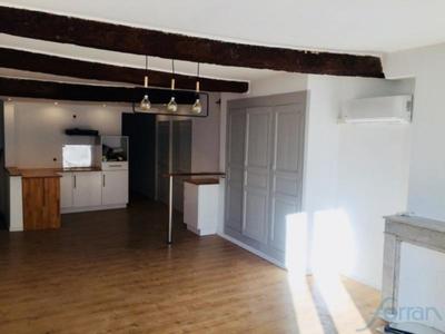 Appartement - 93 m² - 3 pièces