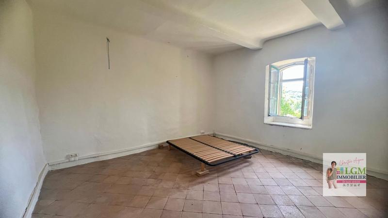 Propriété - 283 m² - 8 pièces